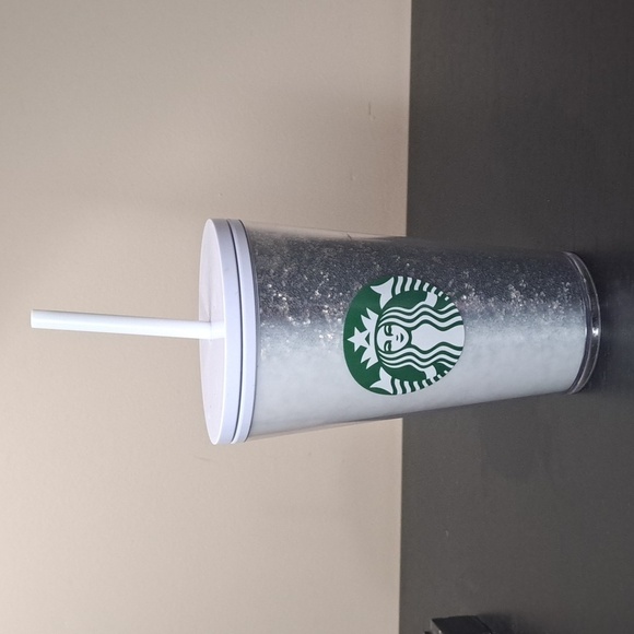 Starbucks Holiday 2020 White Silver Glitter Ombre Grande 16 oTumbler - Picture 1 of 7